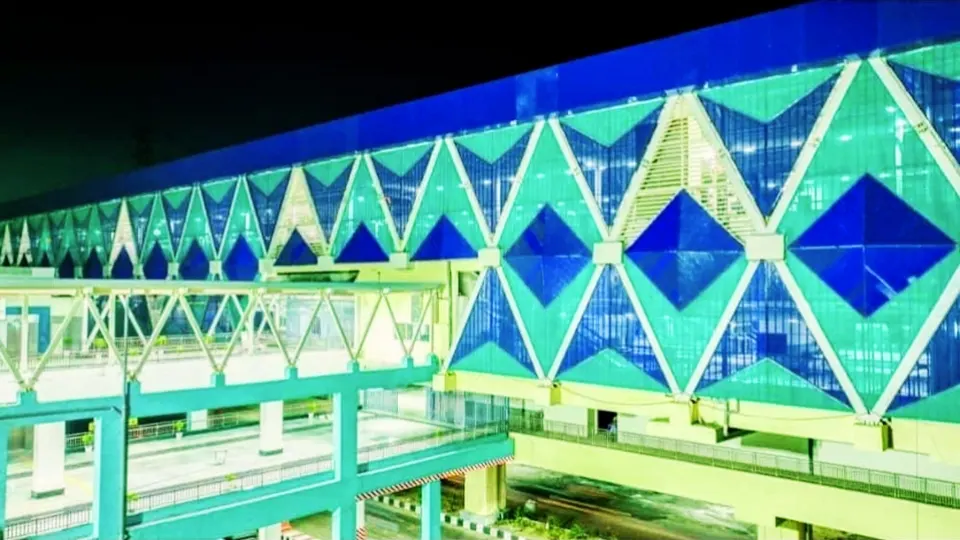 Metro Stations & Transit Structures